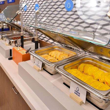 Holiday Inn Express & Suites Bonham By Ihg Buitenkant foto