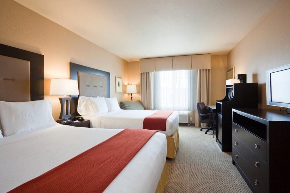 Holiday Inn Express & Suites Bonham By Ihg Buitenkant foto